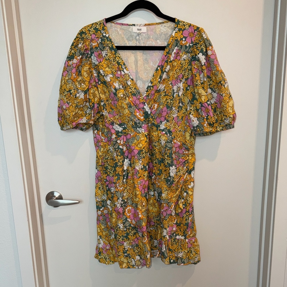 RAHI Puff Shoulder Floral Print Petra Dress in Yellow Floral, Size XL